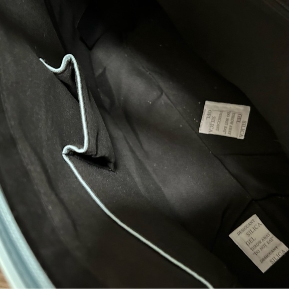 Yani J’adore Toe Shoulder Bag Tiffany Green Color NWOT - Picture 6 of 8